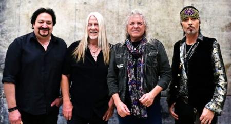 Y & T EN CONCIERTO