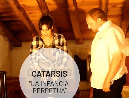 LA INFANCIA PERPETUA