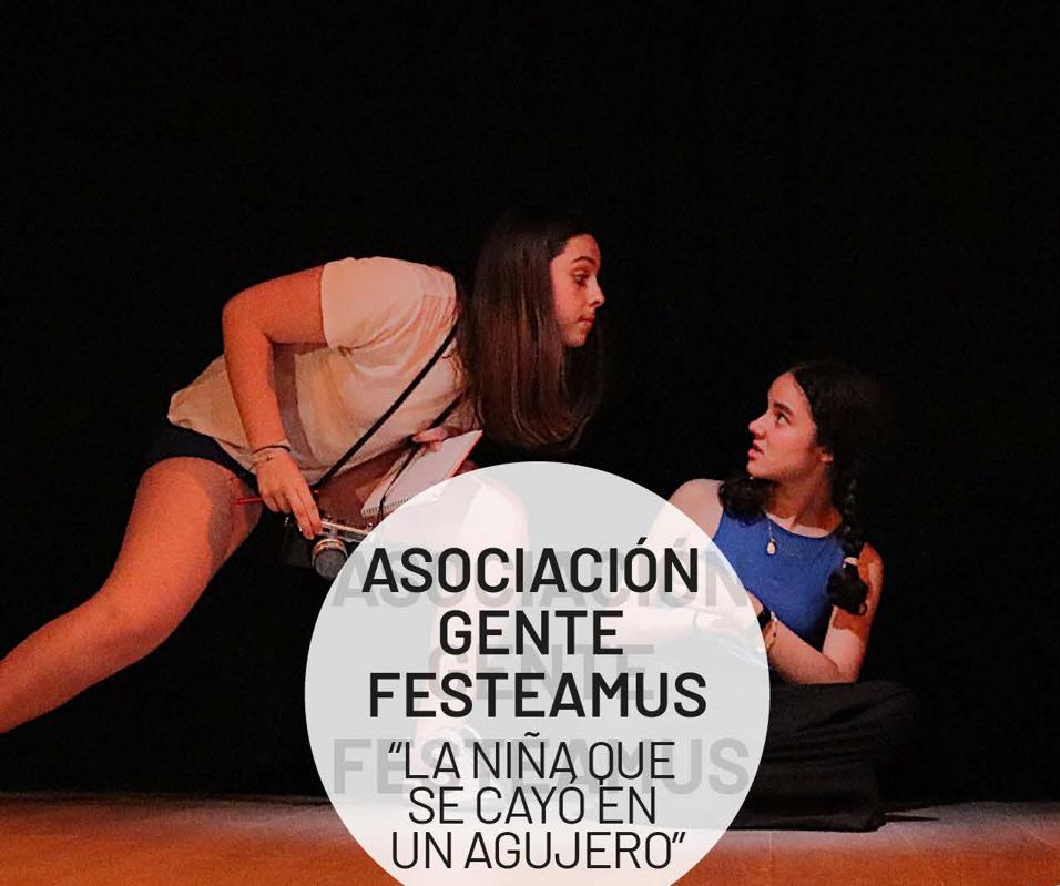 LA NIÑA OUE SE CAYÓ EN UN AGUJERO